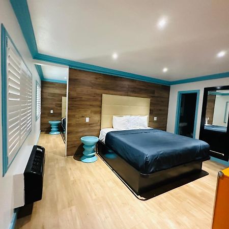 Casa Blanca Inn & Suites Whittier Ngoại thất bức ảnh