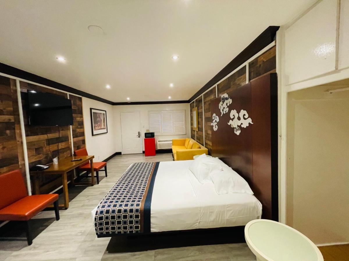 Casa Blanca Inn & Suites Whittier Ngoại thất bức ảnh