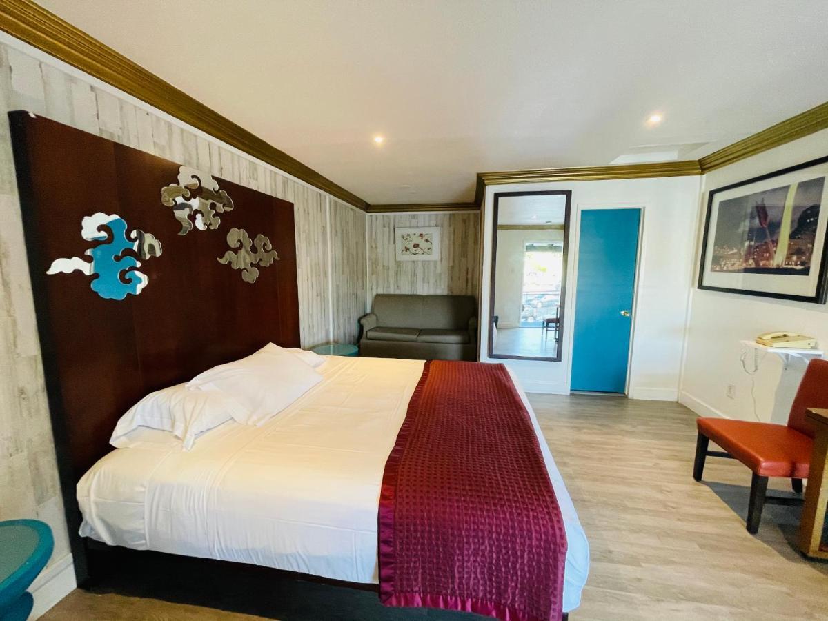 Casa Blanca Inn & Suites Whittier Ngoại thất bức ảnh
