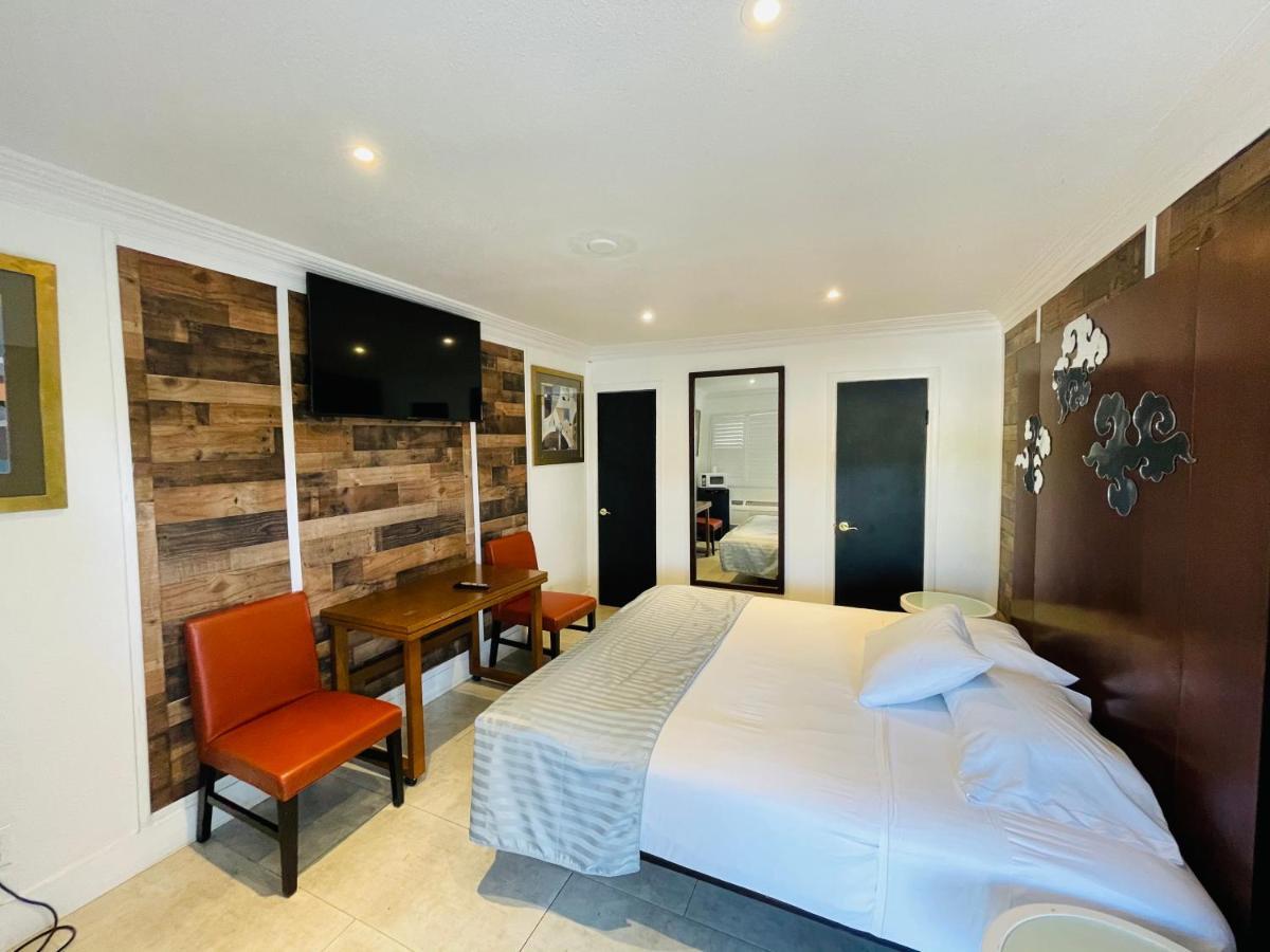 Casa Blanca Inn & Suites Whittier Ngoại thất bức ảnh