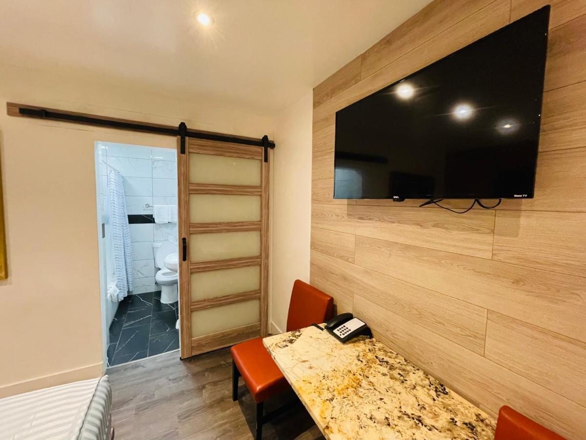 Casa Blanca Inn & Suites Whittier Ngoại thất bức ảnh