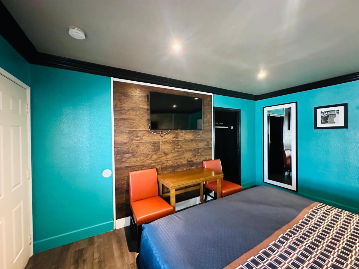 Casa Blanca Inn & Suites Whittier Ngoại thất bức ảnh